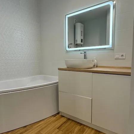 Sustoka Pas Omelijana Apartment